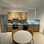 Verasia Acute In Appartement *