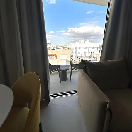 Verasia Acute In * Engomi