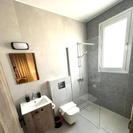 Verasia Acute In Apartment
