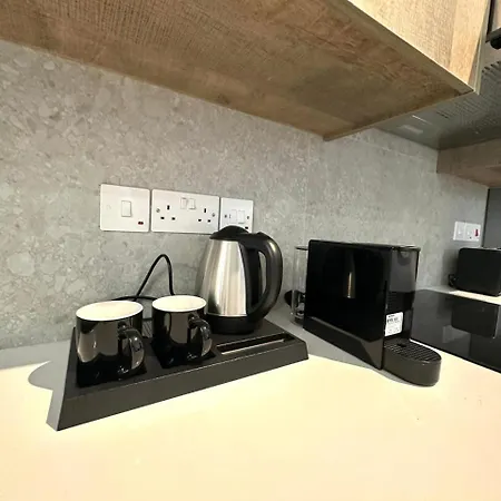 Verasia Acute In Apartment Engomi