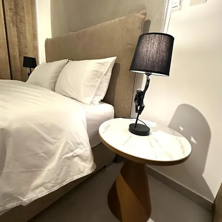 Verasia Acute In Apartment Engomi