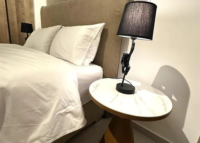 Verasia Acute In Apartamento Engomi